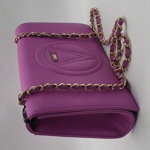 841- Valentino by Mario Valentino Lena Signature Crossbody Bag NWT
